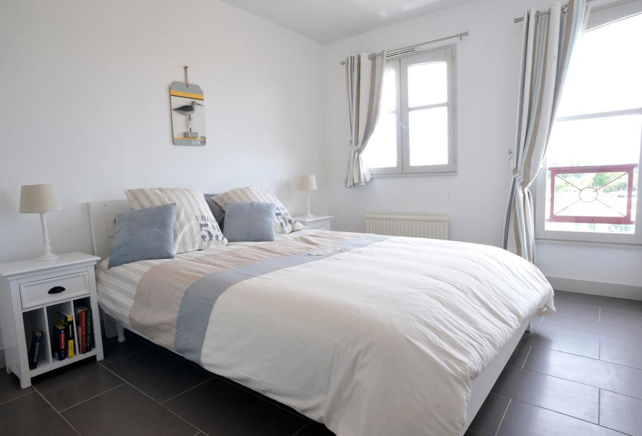 Appartement Romantique, Vue Panoramique Bassin De L'Est Honfleur Kültér fotó